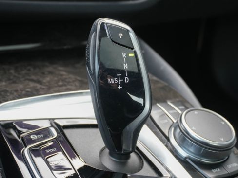 Certified 2023 BMW 530i xDrive w/ Premium Package image 24