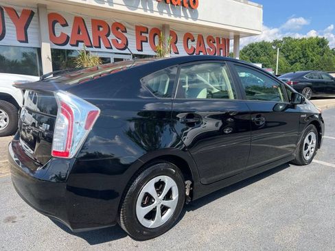 Used 2012 Toyota Prius Two FWD image 5