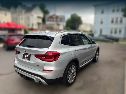 Used 2019 BMW X3 xDrive30i AWD/4WD image 3