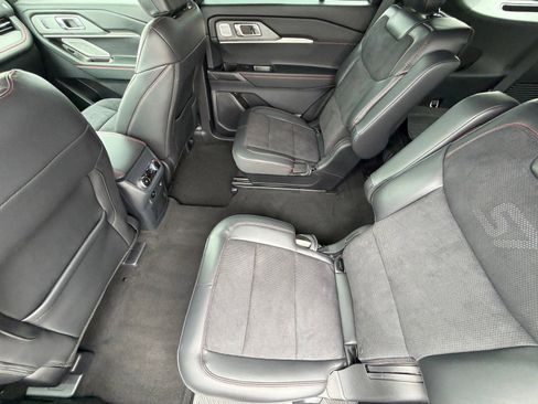 Used 2025 Ford Explorer ST w/ Sun And Sound Package AWD/4WD image 13