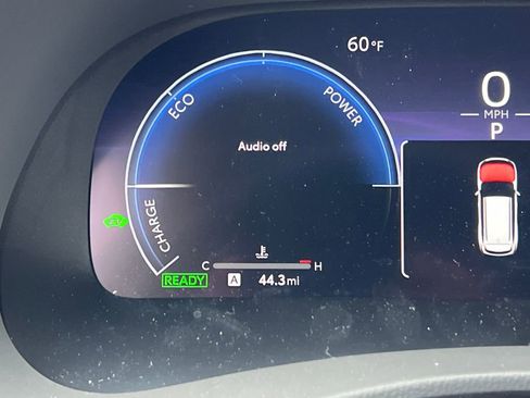 New 2026 Toyota Highlander Platinum AWD/4WD image 11