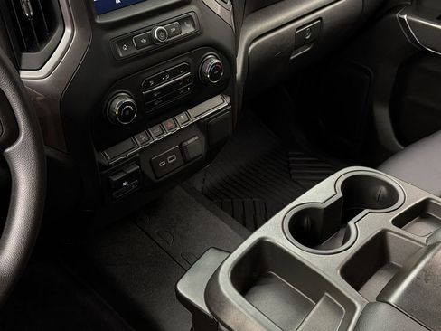 Used 2021 Chevrolet Silverado 1500 Custom Trail Boss w/ Midnight Edition AWD/4WD image 33
