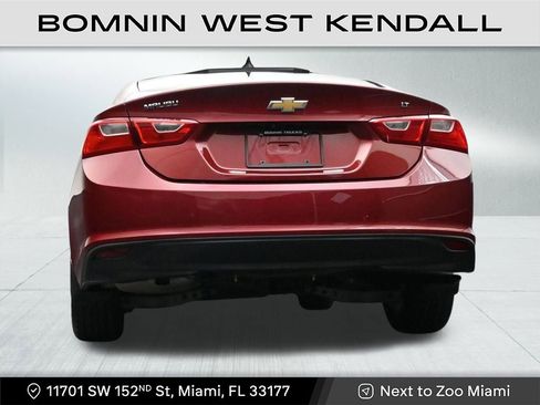 Used 2017 Chevrolet Malibu LT image 24