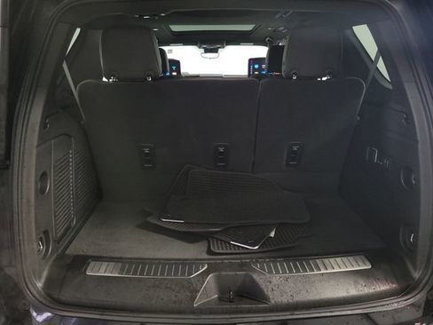 Used 2025 GMC Yukon Denali Ultimate image 27