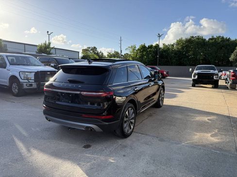 Used 2021 Lincoln Corsair Reserve FWD image 5
