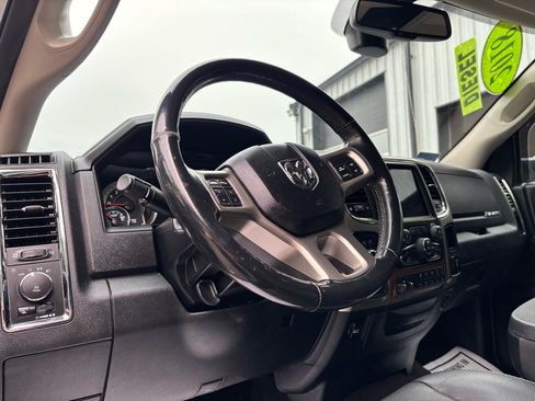 Used 2018 RAM 3500 Laramie w/ Snow Chief Group AWD/4WD image 28