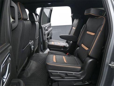 Used 2023 GMC Yukon XL AT4 w/ AT4 Premium Plus Package image 14