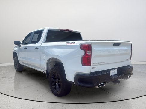 Certified 2025 Chevrolet Silverado 1500 Custom Trail Boss AWD/4WD image 9