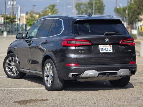 Used 2020 BMW X5 xDrive50i w/ Executive Package AWD/4WD image 29