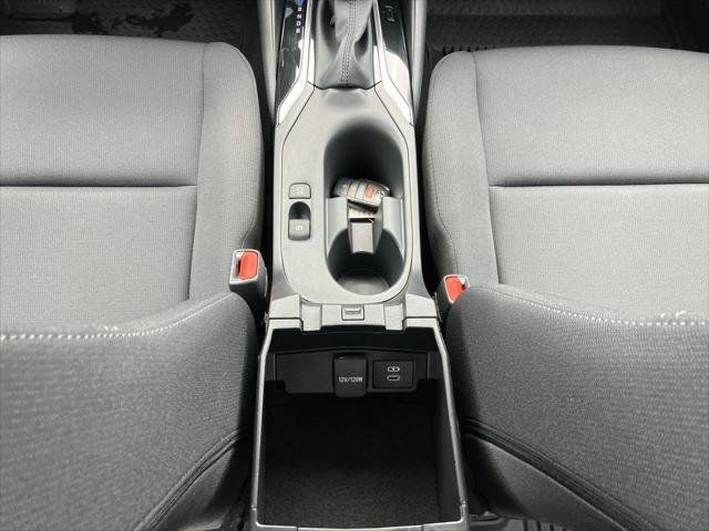 Certified 2025 Toyota Corolla LE w/ Convenience Package FWD image 17