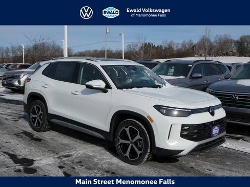 New 2026 Volkswagen Tiguan SE image 1