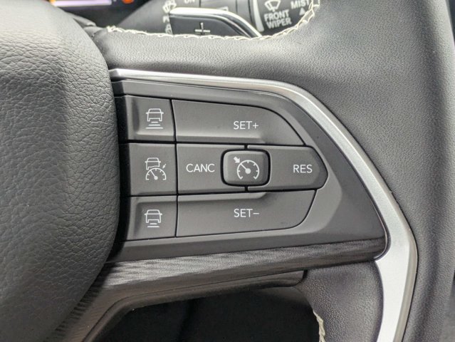 Certified 2024 Jeep Grand Cherokee L Altitude AWD/4WD image 27