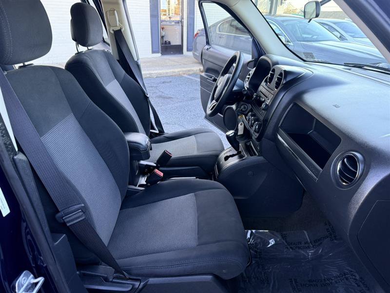 Used 2014 Jeep Patriot Sport FWD image 10