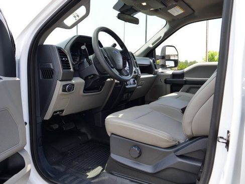 Used 2022 Ford F250 XL w/ STX Appearance Package AWD/4WD image 24