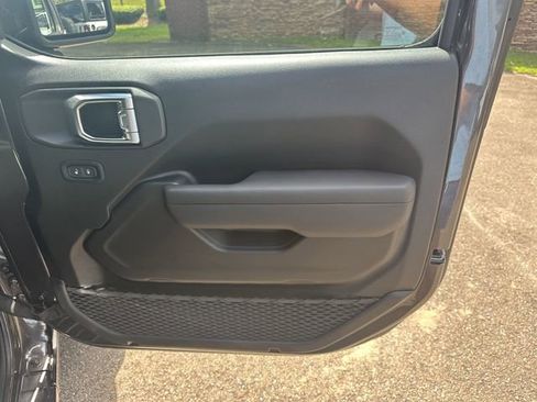 New 2025 Jeep Wrangler Sport S image 14