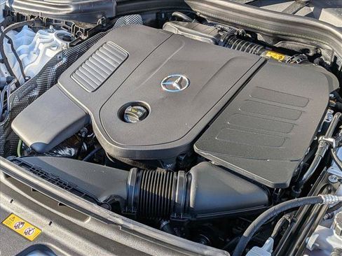 Used 2026 Mercedes-Benz GLC 300 4MATIC image 17