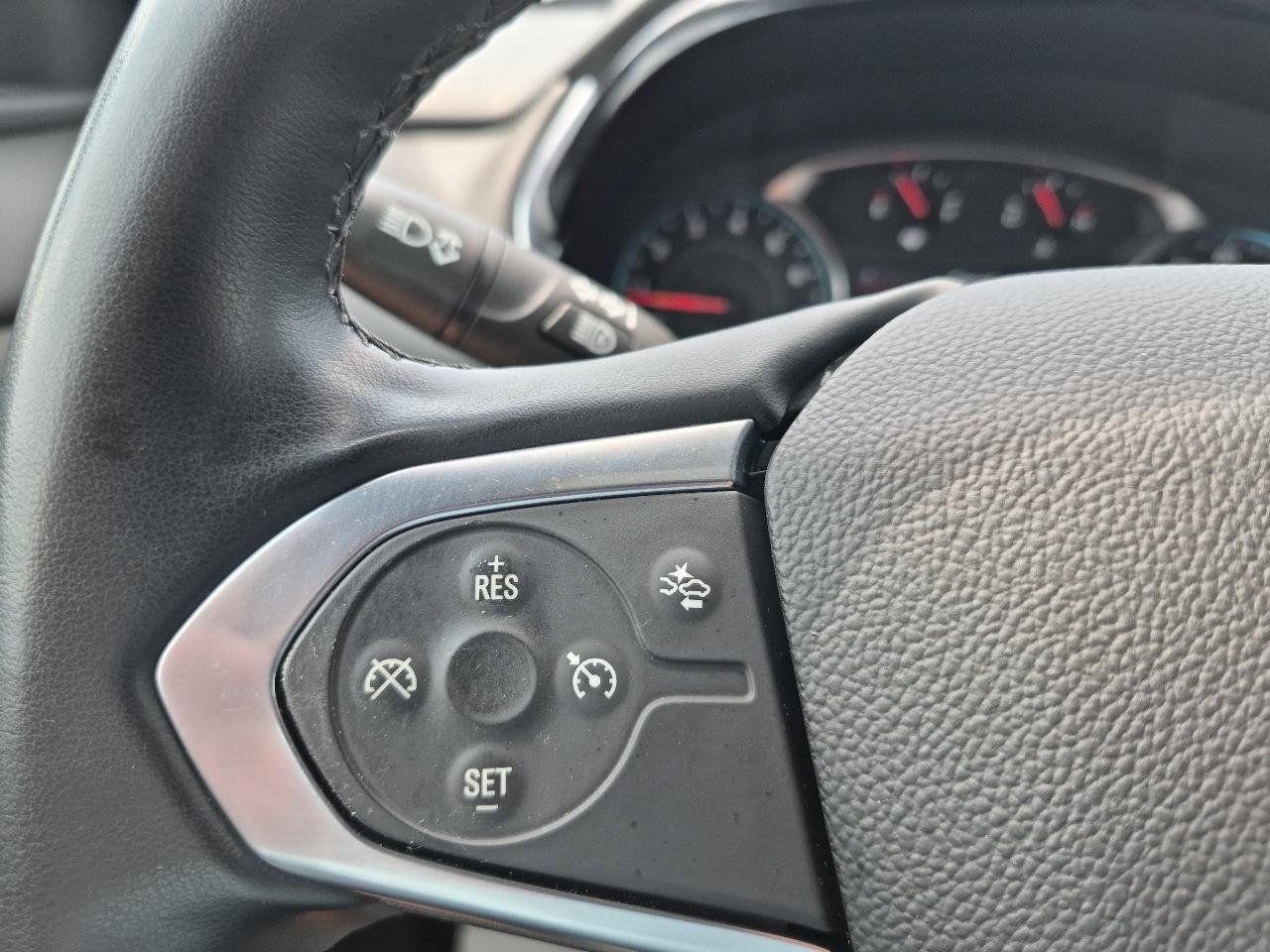 Used 2023 Chevrolet Traverse LT w/ LPO, Floor Liner Package AWD/4WD image 19