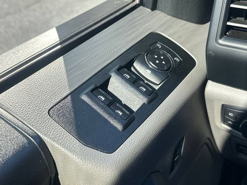 Used 2019 Ford F150 XL w/ Equipment Group 101A Mid AWD/4WD image 29