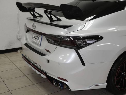 Used 2019 Toyota Camry XSE w/ Driver Assist Package FWD image 26