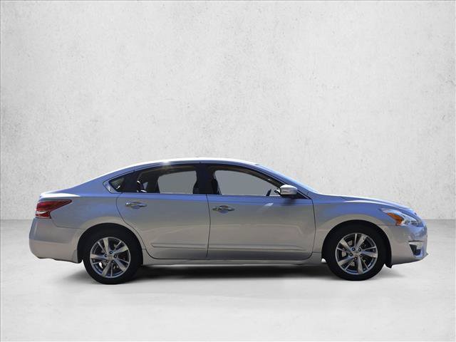 Used 2013 Nissan Altima 2.5 SL FWD image 4