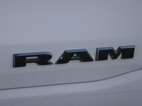 Used 2022 RAM 1500 Big Horn AWD/4WD image 44