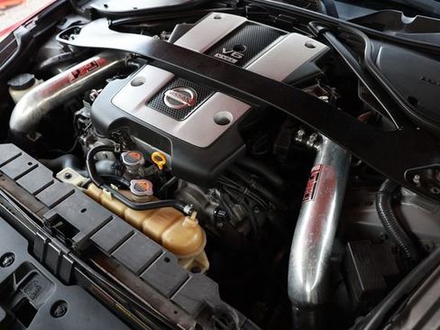 Used 2013 Nissan 370Z Touring image 50