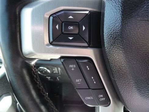 Used 2020 Ford F150 Platinum w/ Equipment Group 701A Luxury AWD/4WD image 22