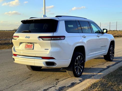 Used 2021 Jeep Grand Cherokee L Overland w/ Advanced Protech Group III image 6