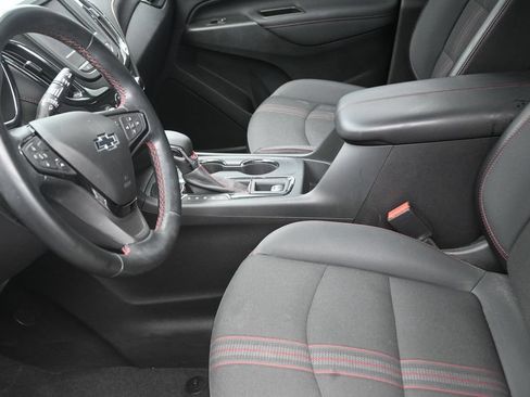 Used 2023 Chevrolet Equinox RS FWD image 12
