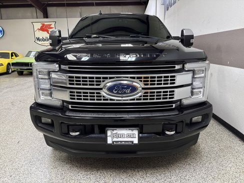 Used 2019 Ford F250 Platinum w/ Platinum Ultimate Package image 42