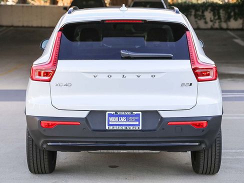 New 2026 Volvo XC40 B5 Plus w/ Protection Package Premier image 7