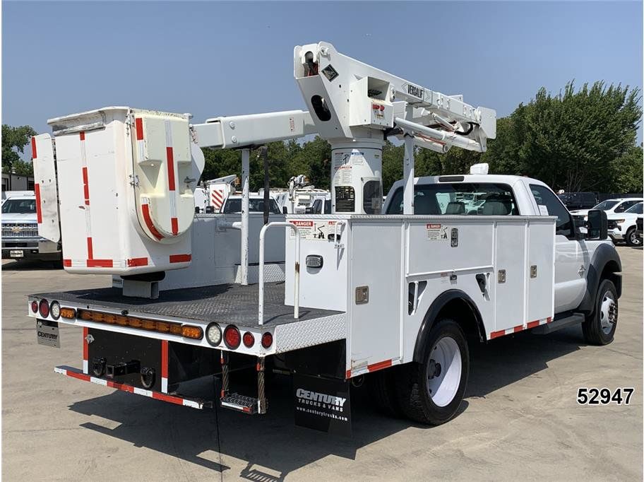 Used 2015 Ford F550 Luxury RWD image 2