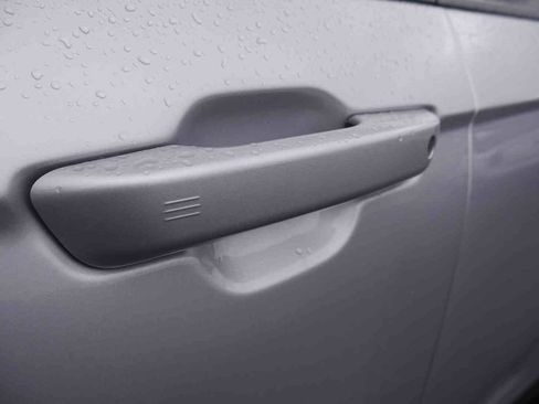 Used 2023 Jeep Grand Cherokee L Laredo image 23