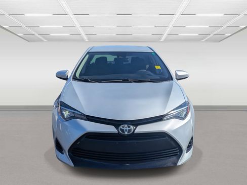 Used 2017 Toyota Corolla LE image 8