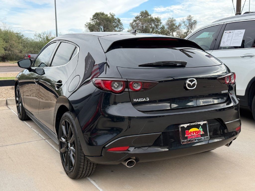 Used 2021 MAZDA MAZDA3 s FWD image 3