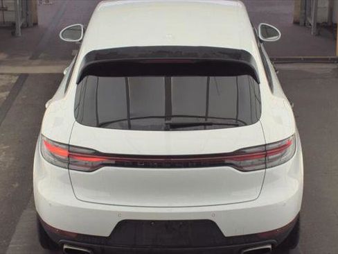 Used 2019 Porsche Macan AWD/4WD image 8