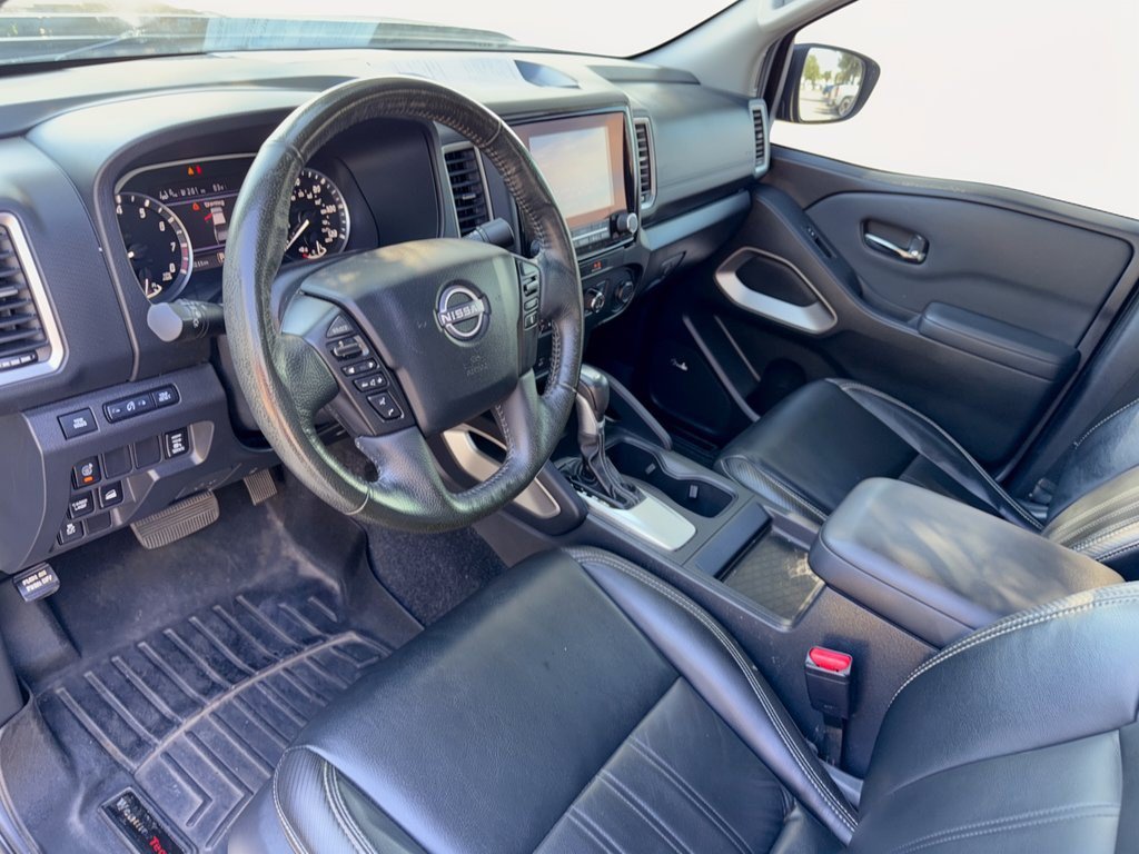 Used 2022 Nissan Frontier SV w/ SV Premium Package AWD/4WD image 4