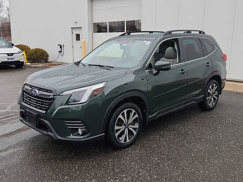 Used 2023 Subaru Forester Limited image 3