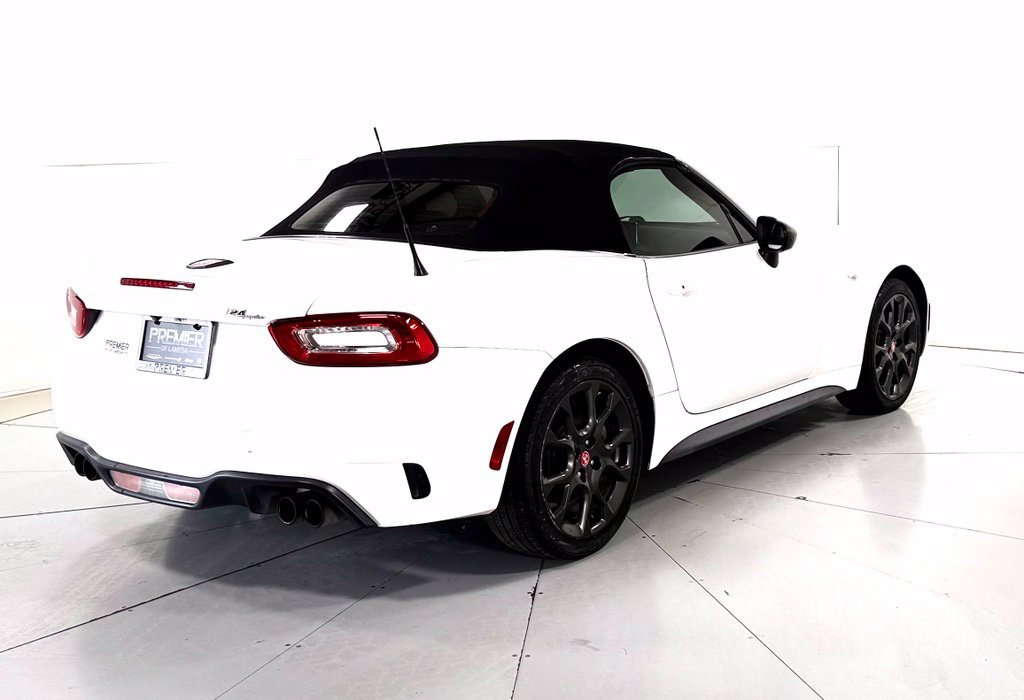 Used 2017 FIAT 124 Spider Abarth RWD image 4