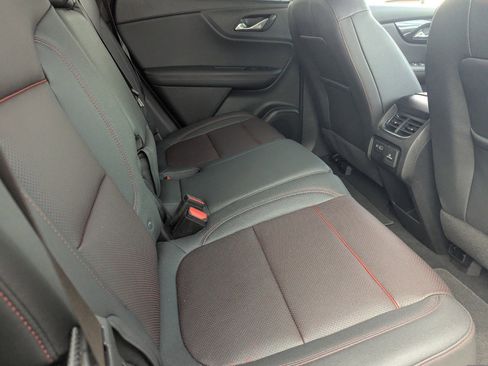 Used 2022 Chevrolet Blazer RS w/ Enhanced Convenience Package image 14