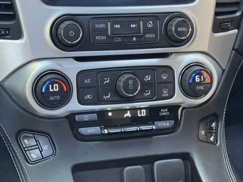 Used 2015 GMC Yukon XL SLT w/ HD Trailering Package AWD/4WD image 27