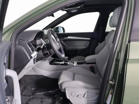 Used 2025 Audi Q5 2.0T Premium image 10