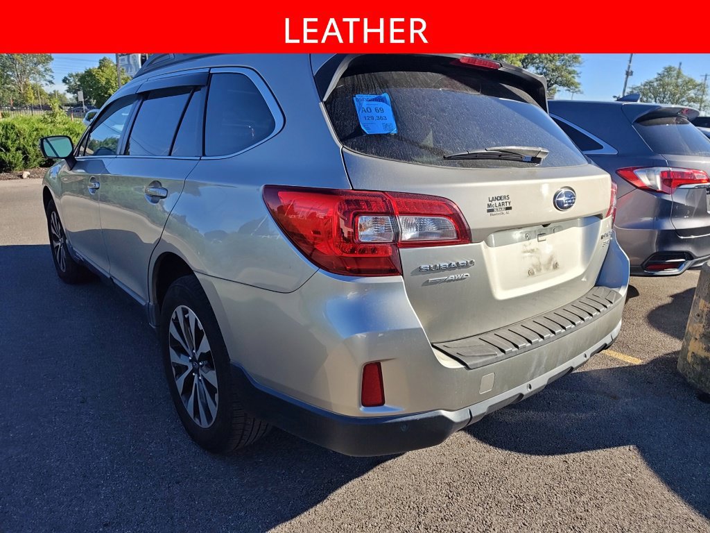 Used 2017 Subaru Outback 3.6R Limited AWD/4WD image 4