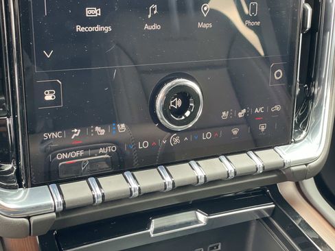New 2026 GMC Yukon Denali AWD/4WD image 15