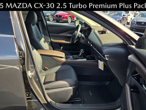 New 2025 MAZDA CX-30 2.5 Turbo w/ Premium Plus Pkg image 12