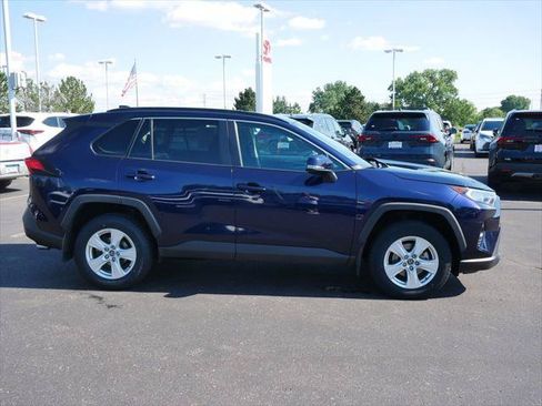 Certified 2021 Toyota RAV4 XLE w/ XLE Grade Weather Package AWD/4WD image 4