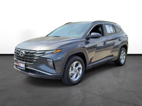 Used 2024 Hyundai Tucson SEL AWD/4WD image 2