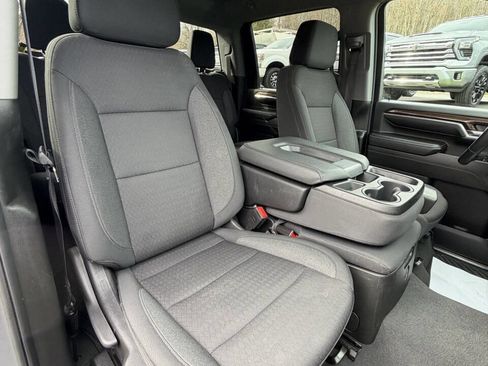 Used 2024 Chevrolet Silverado 3500 LT image 40