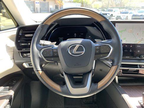 Used 2025 Lexus RX 450h 450h+ Luxury w/ Convenience Package image 18