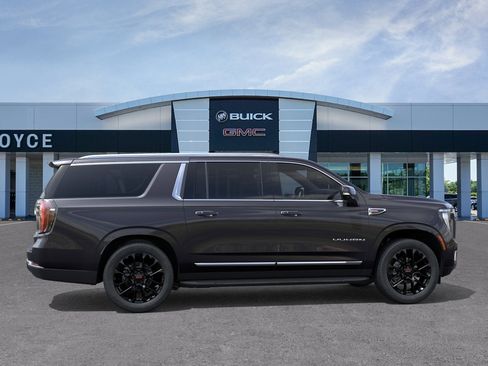 New 2026 GMC Yukon XL Elevation AWD/4WD image 5
